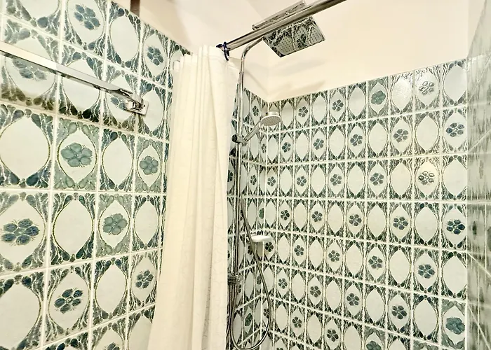 Inge - Klein Und Gemuetlich Fuer Ganze Familie *